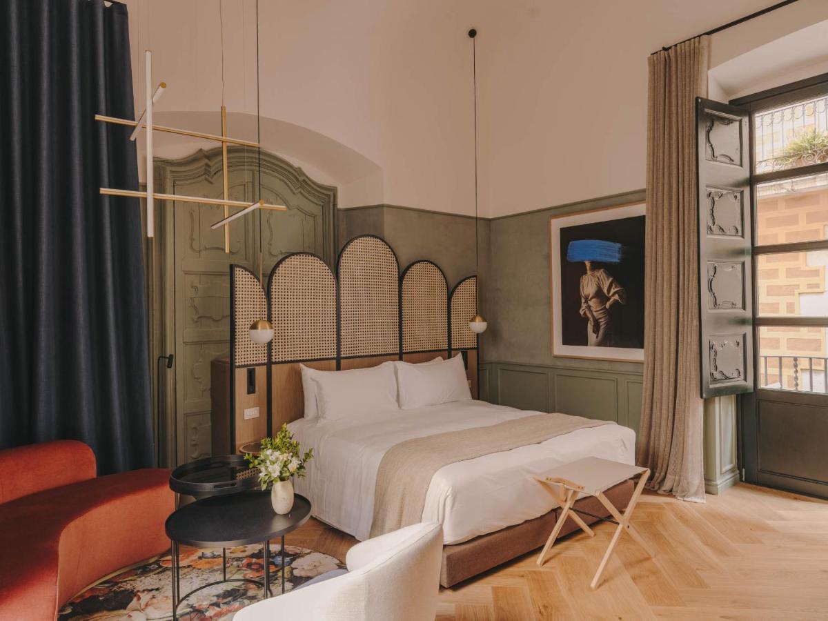 Hotel Palau Fugit Girona Exteriör bild