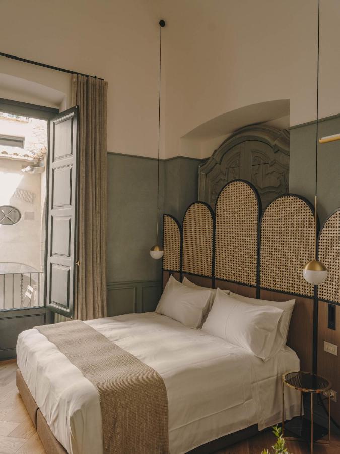 Hotel Palau Fugit Girona Exteriör bild