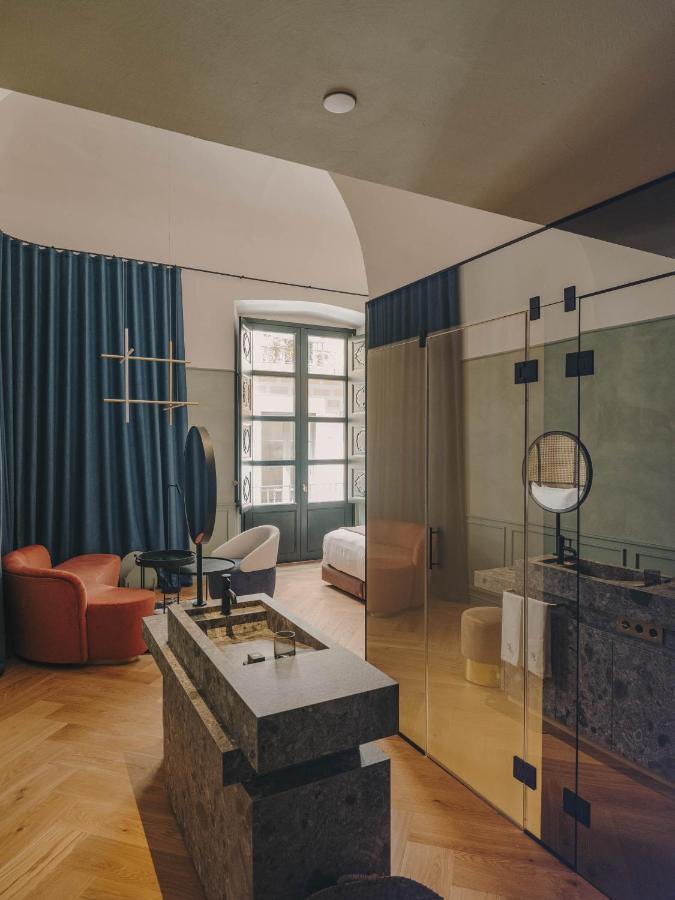 Hotel Palau Fugit Girona Exteriör bild