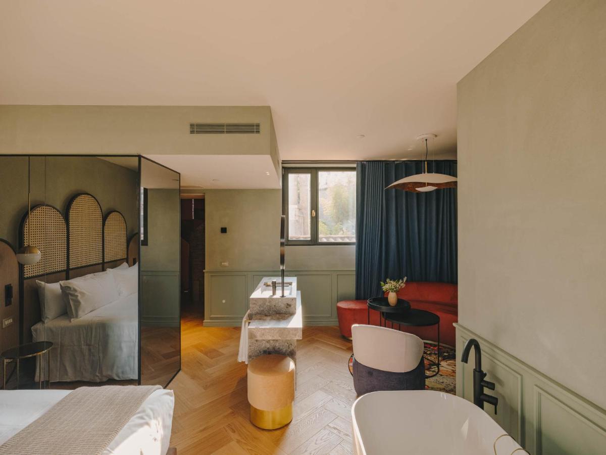 Hotel Palau Fugit Girona Exteriör bild