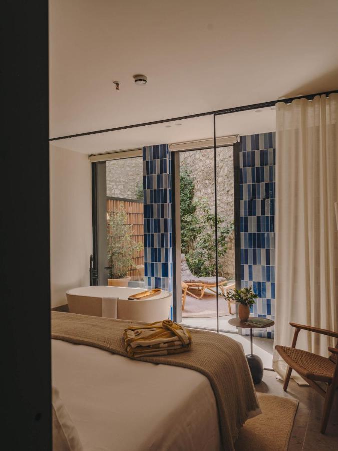 Hotel Palau Fugit Girona Exteriör bild