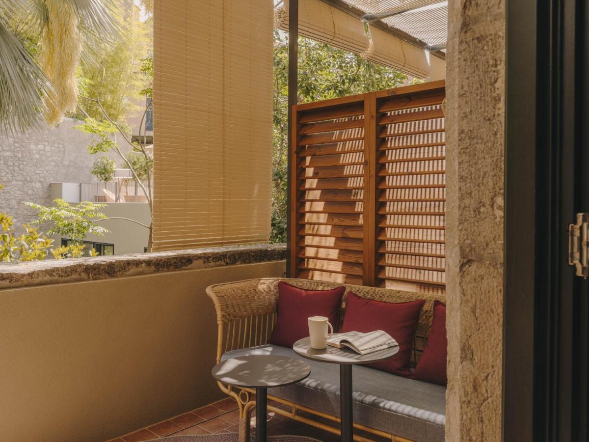 Hotel Palau Fugit Girona Exteriör bild