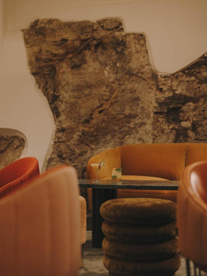 Hotel Palau Fugit Girona Exteriör bild