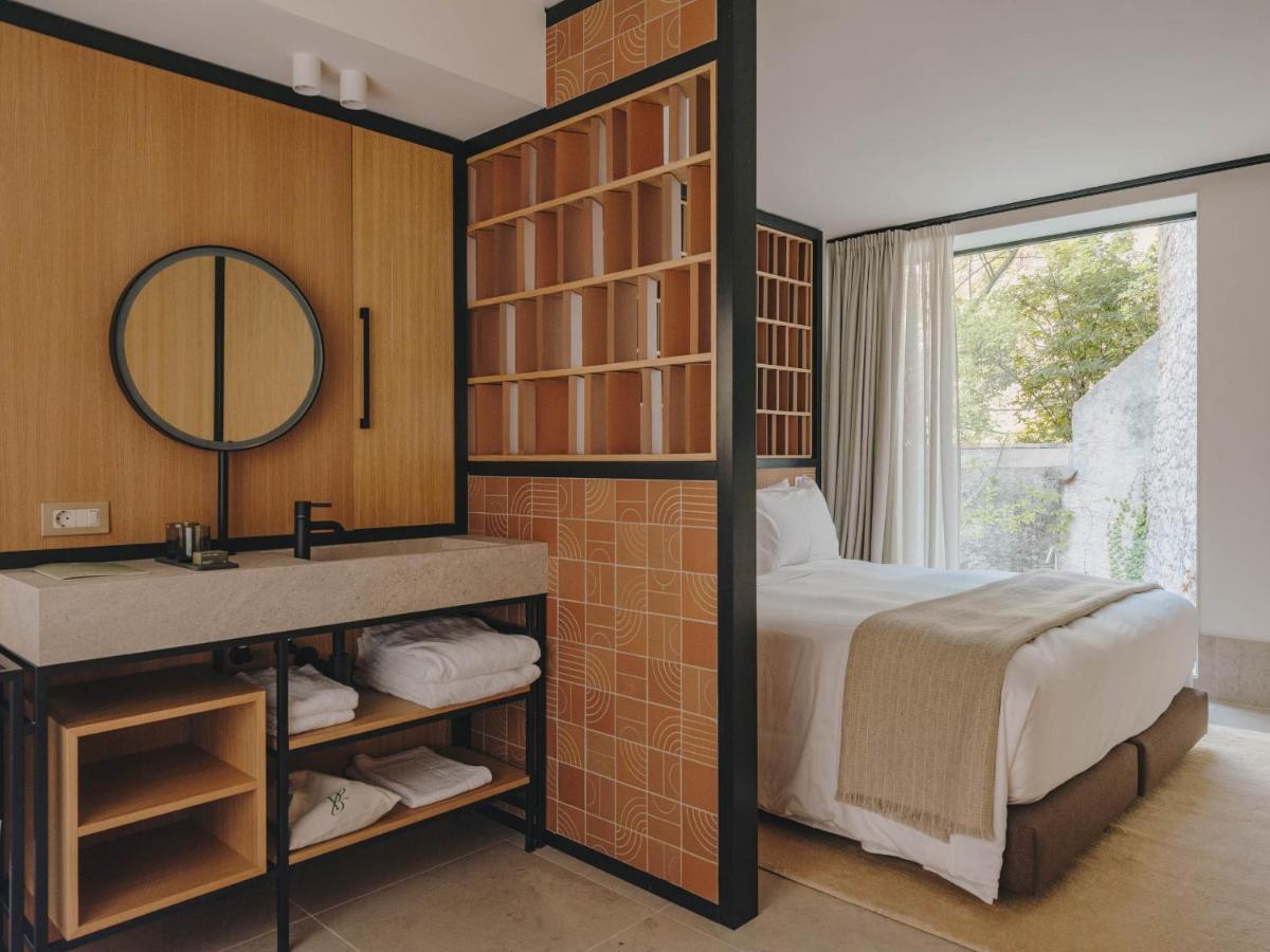 Hotel Palau Fugit Girona Exteriör bild